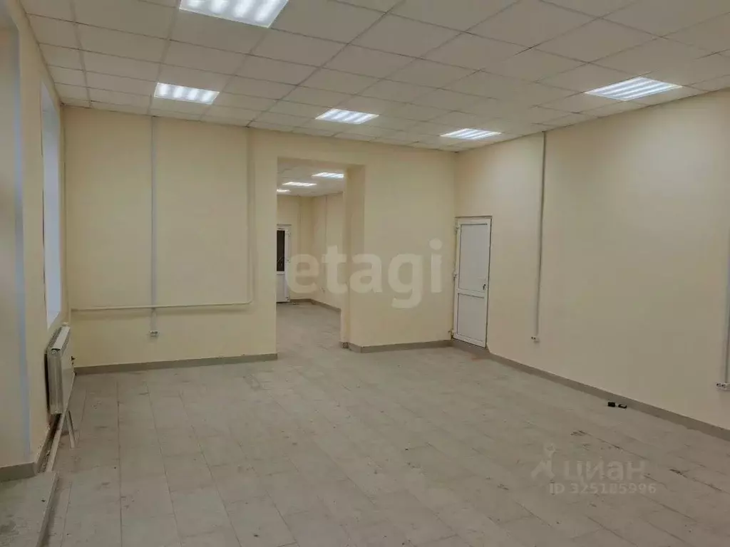 Помещение свободного назначения в Красноярский край, Красноярск ул. ... - Фото 1