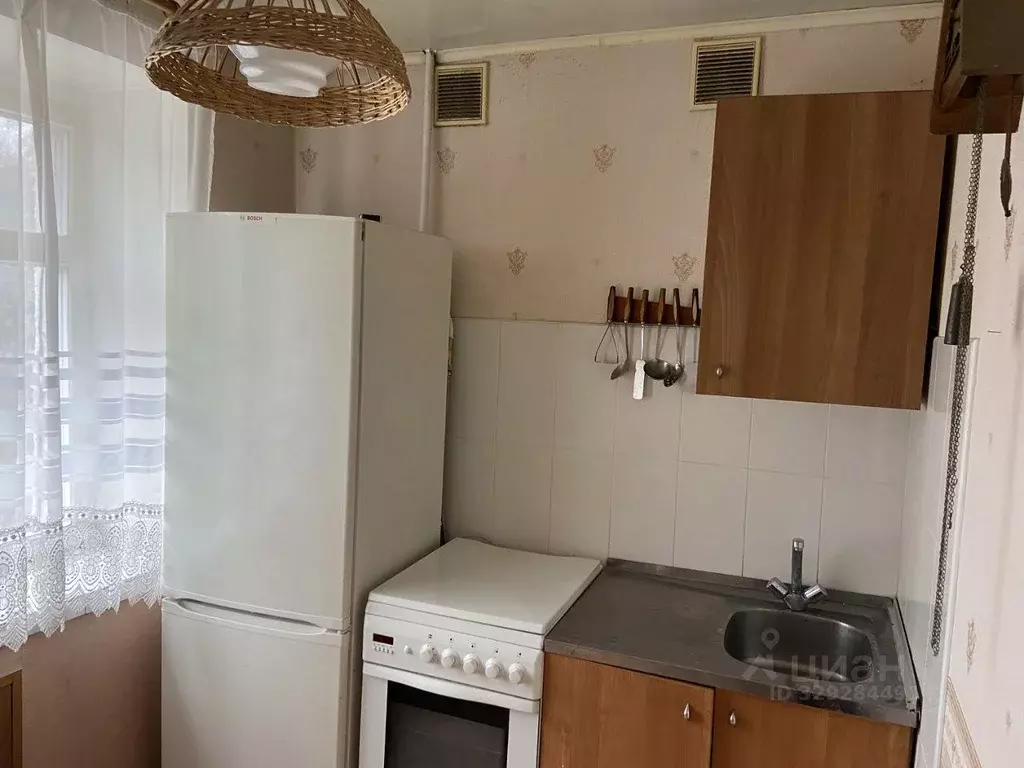 Квартира, 3 комнаты, 61.1 м - Фото 1