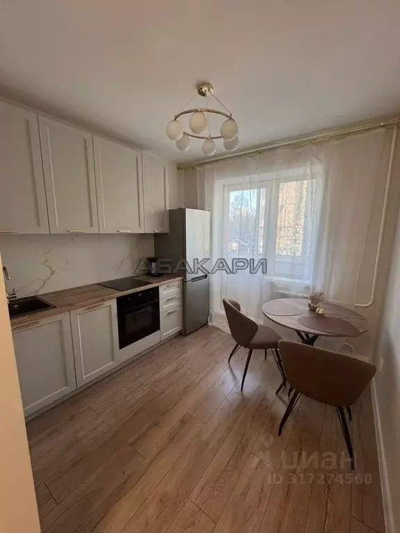 1-к кв. Красноярский край, Красноярск ул. Красной Армии, 121 (42.0 м) - Фото 0