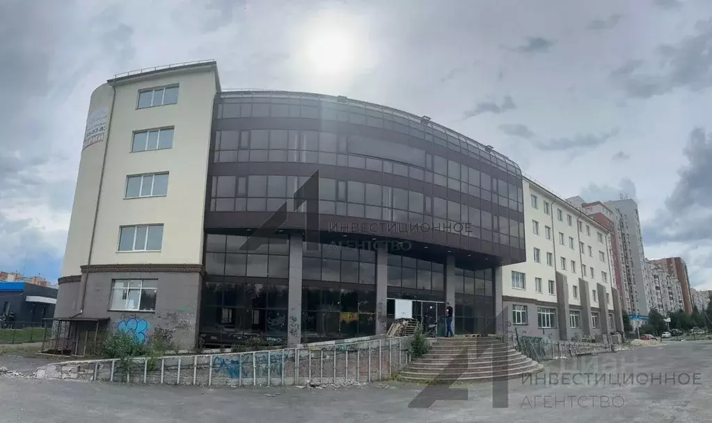 Офис в Тюменская область, Тюмень Тюменский-1 мкр, ул. Розы Трениной, ... - Фото 1