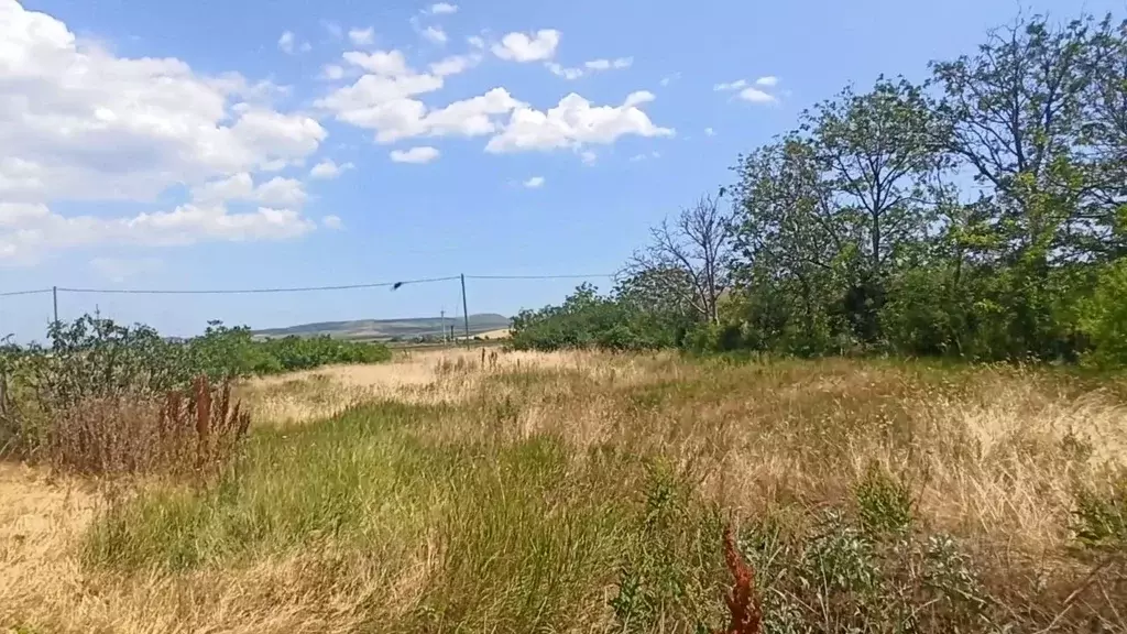 Участок в Крым, Кировский район, Первомайское с/пос, с. Ключевое ул. ... - Фото 2