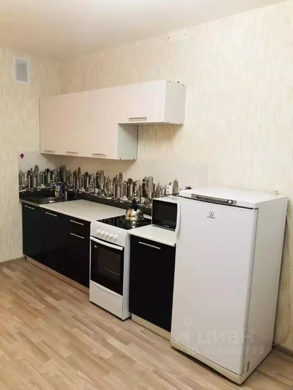 1-к кв. Челябинская область, Челябинск ул. 2-я Эльтонская, 44 (37.0 м) - Фото 0