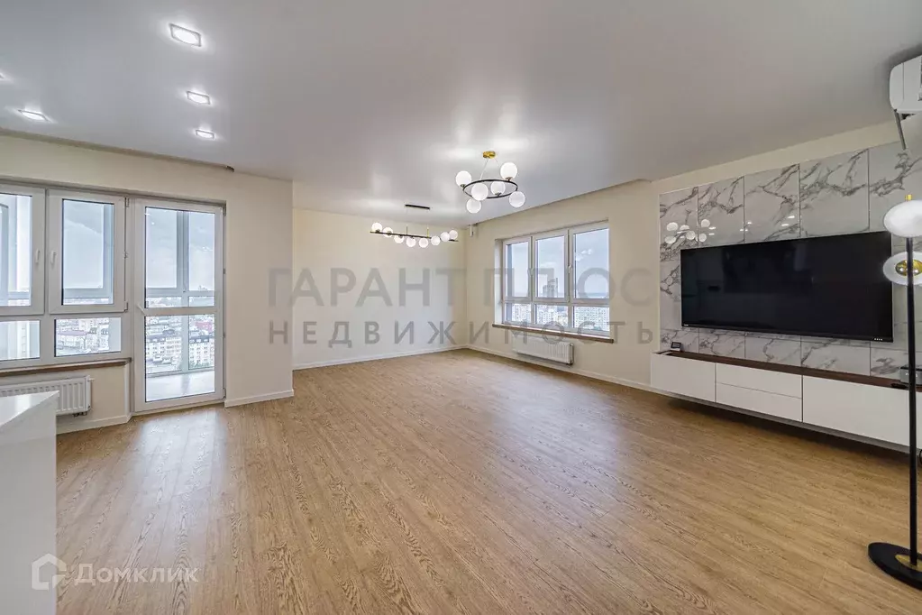 Продаётся 2-к квартира, 64.9 м - Фото 1