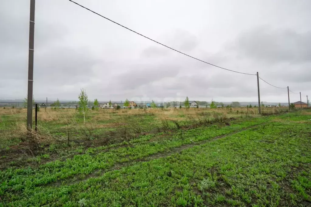 Участок в Татарстан, Тукаевский район, с. Биклянь ул. Энтузиастов ... - Фото 1