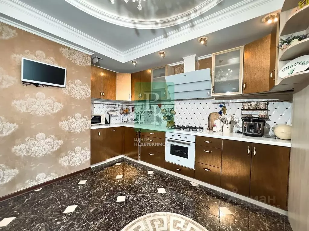 5-к кв. Севастополь просп. Античный, 64к5 (170.5 м) - Фото 2