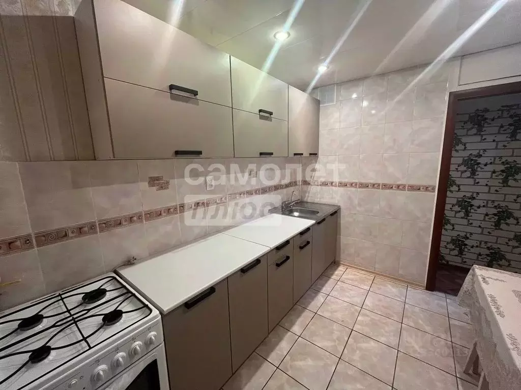 3-к кв. Курганская область, Курган Заозерный жилрайон, 2-й мкр, 29 ... - Фото 2