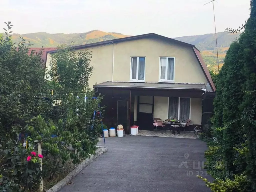 Дом в Ставропольский край, Предгорный муниципальный округ, пос. ... - Фото 0