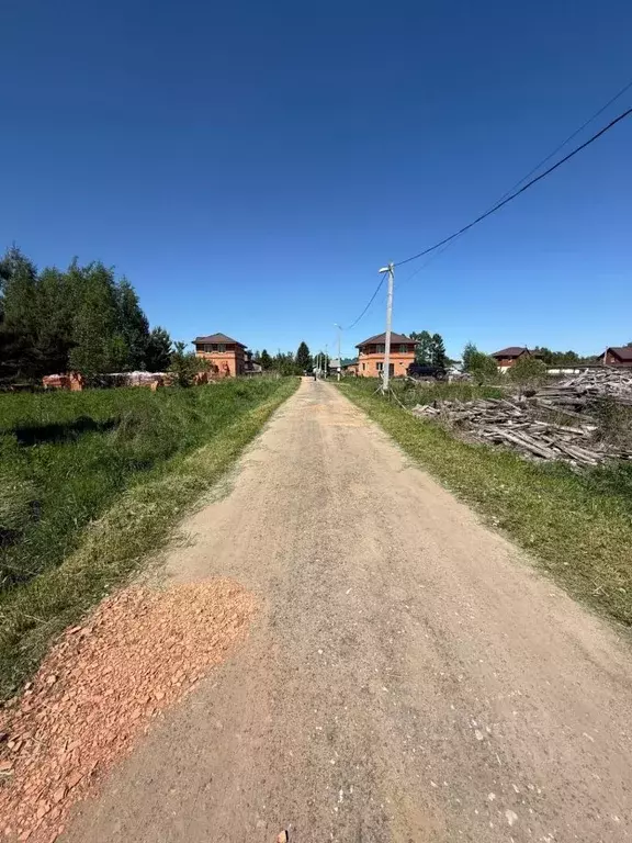 Участок в Владимирская область, Владимир д. Никулино, проезд 3-й ... - Фото 0