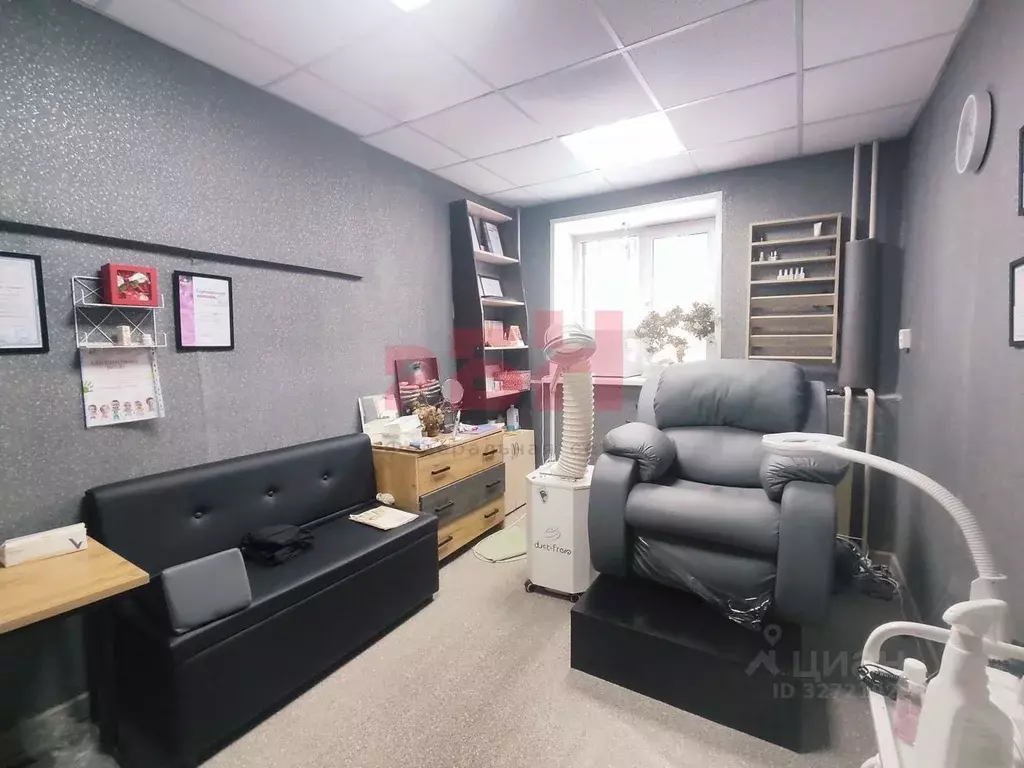 Офис в Челябинская область, Челябинск Каслинская ул., 52 (11 м) - Фото 1