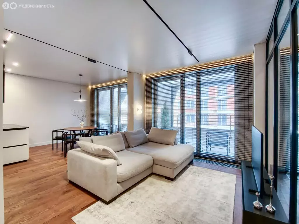 3-комнатная квартира: Тюмень, Профсоюзная улица, 6к1 (83.7 м) - Фото 1