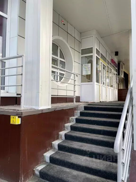 Помещение свободного назначения в Ханты-Мансийский АО, Нижневартовск . - Фото 0