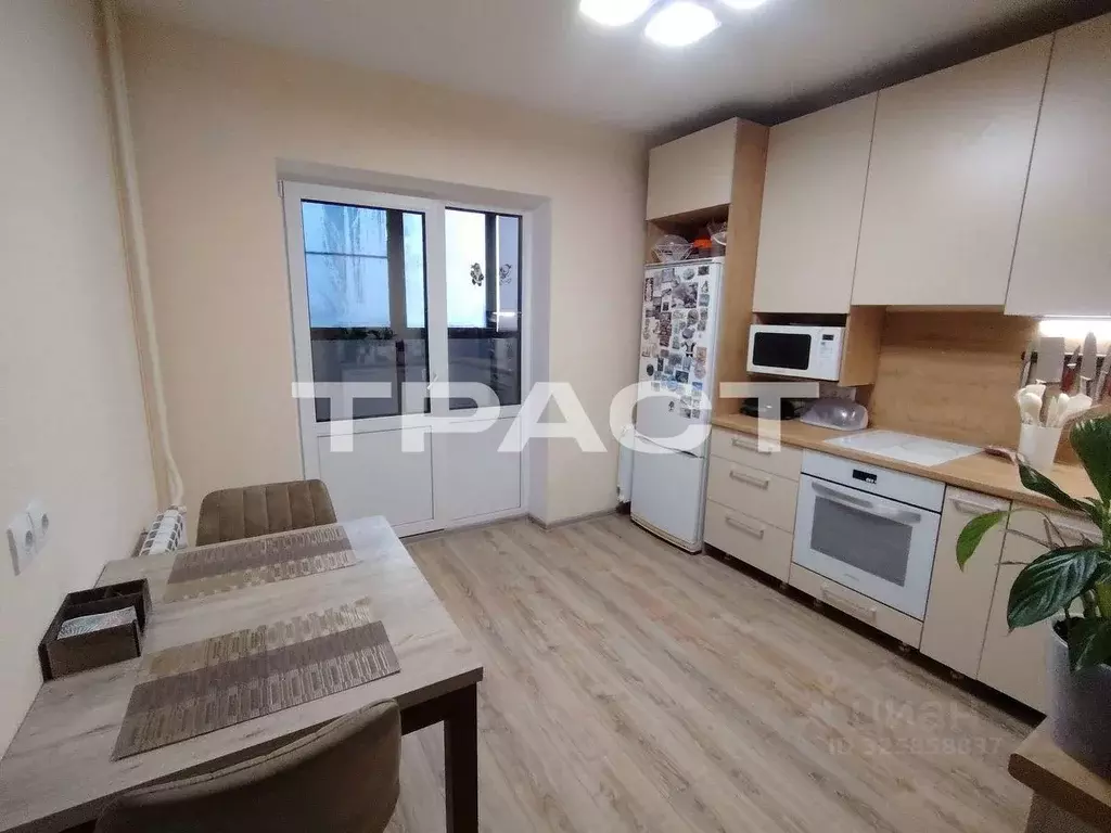 3-к кв. Воронежская область, Воронеж ул. Маршала Одинцова, 25Б/12 ... - Фото 1