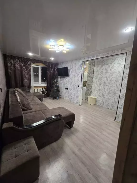 3-к. квартира, 50 м, 5/5 эт. - Фото 0