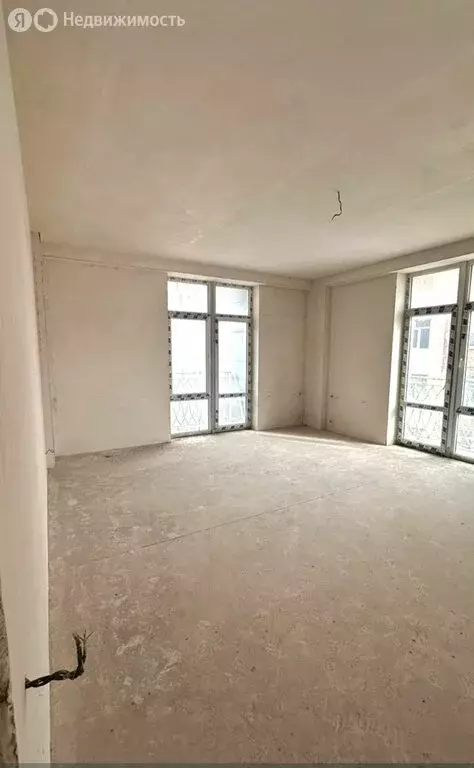 3-комнатная квартира: Махачкала, улица Титова, 144к3 (130 м) - Фото 1