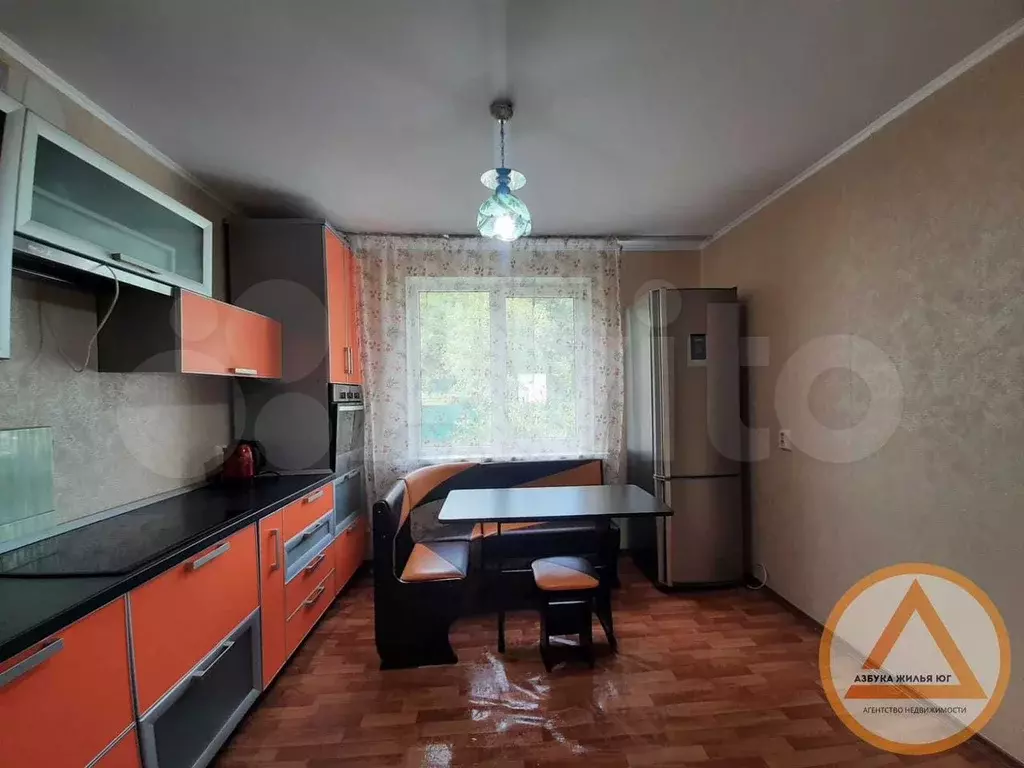 2-к. квартира, 56,3 м, 1/3 эт. - Фото 1