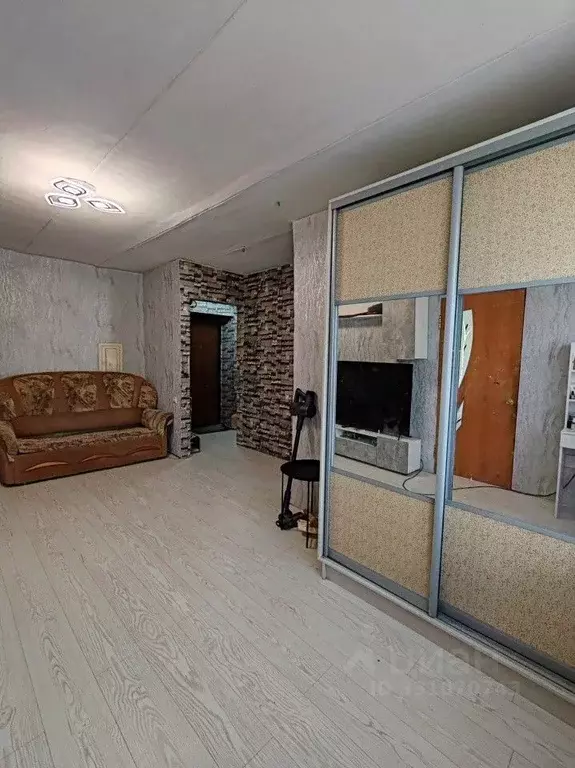 2-к кв. Орловская область, Мценск ул. Ленина, 25 (40.8 м) - Фото 2