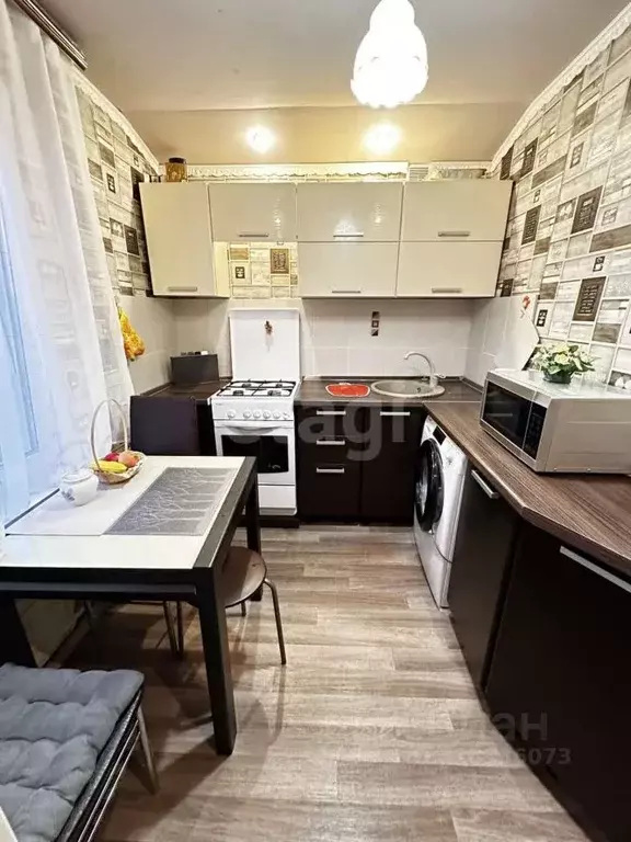 2-к кв. Пензенская область, Пенза просп. Победы, 128 (44.3 м) - Фото 0
