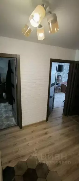 3-к кв. Челябинская область, Челябинск ул. Дзержинского, 18 (63.4 м) - Фото 1