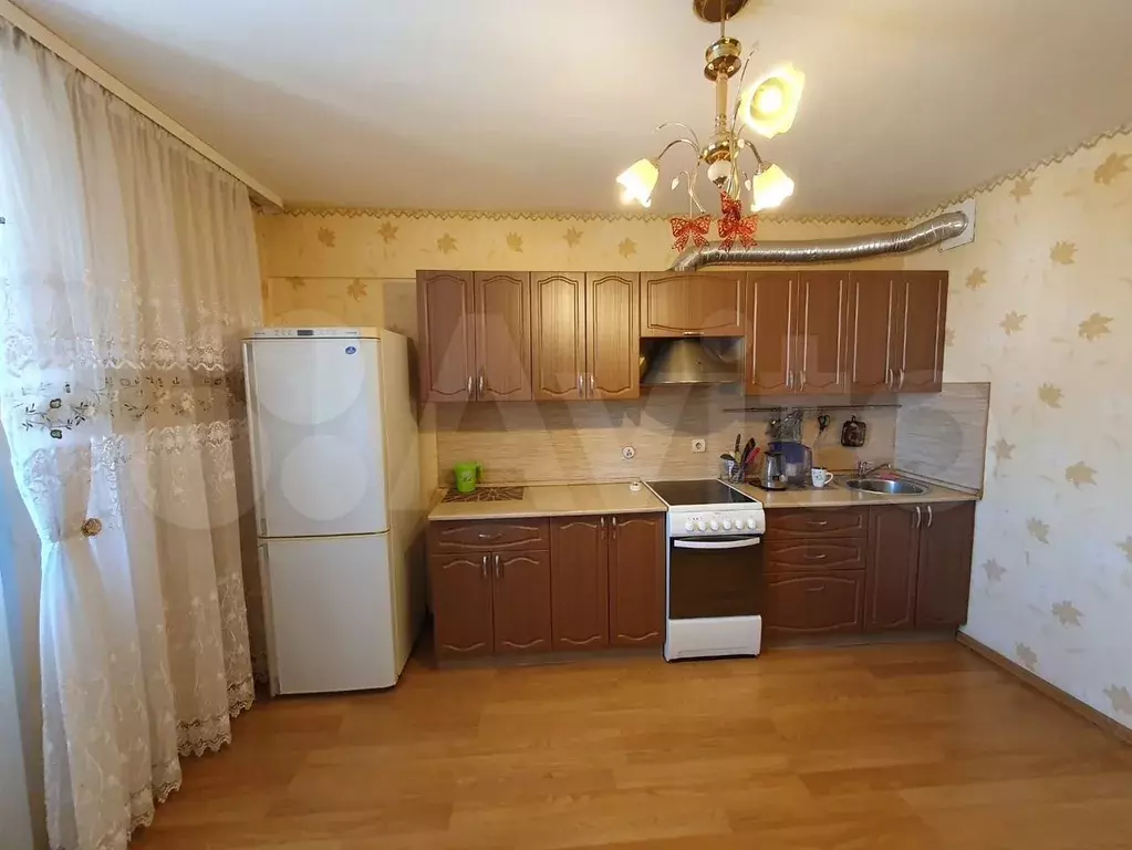1-к. квартира, 49 м, 4/10 эт. - Фото 1