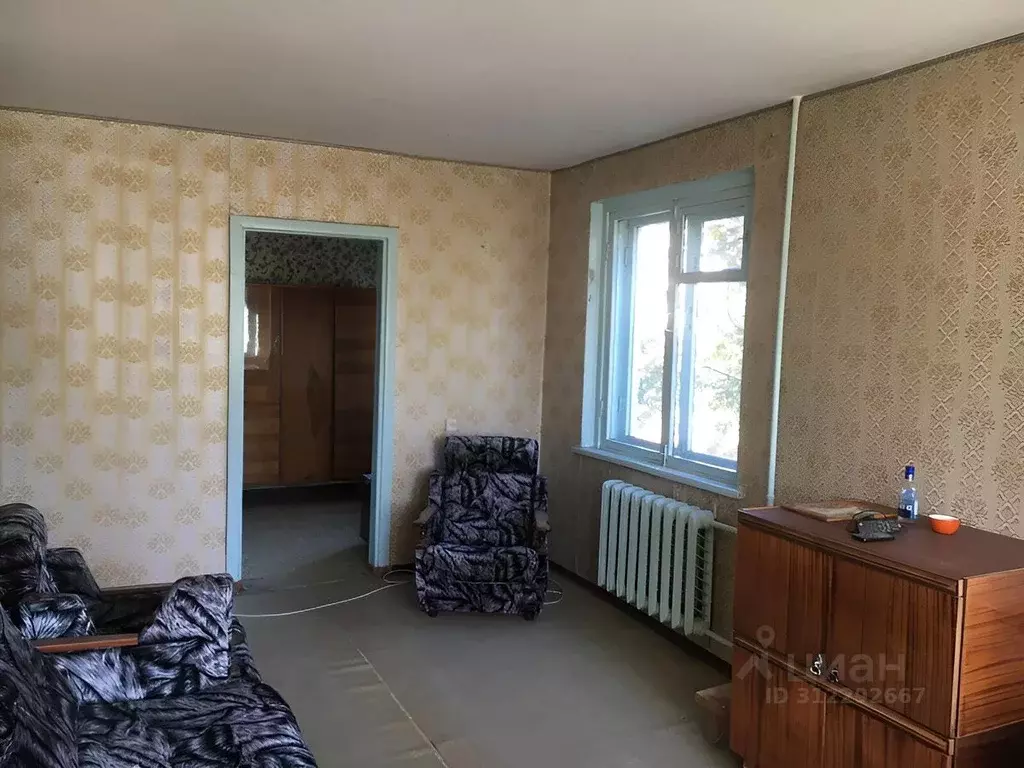 3-к кв. Саратовская область, Энгельс Полтавская ул., 5Б (58.0 м) - Фото 0