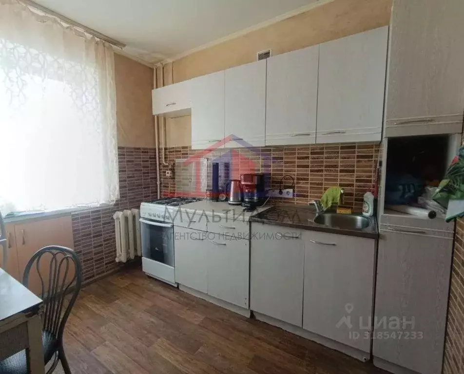1-к кв. Белгородская область, Старый Оскол ул. Урицкого, 14 (32.1 м) - Фото 0