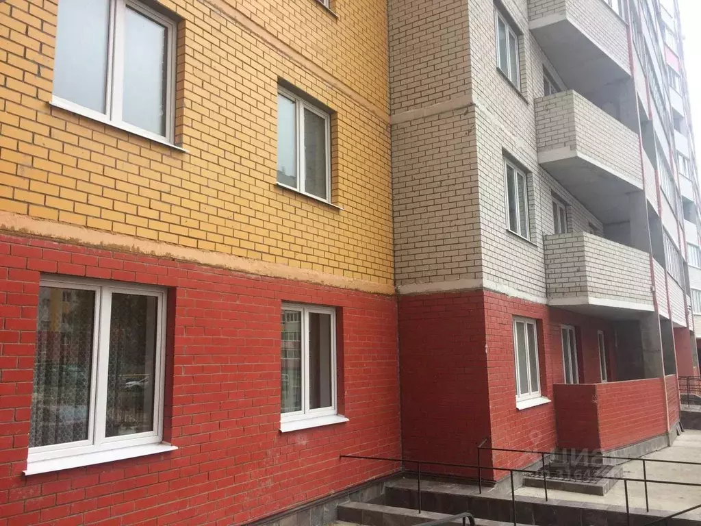 3-к кв. Брянская область, Брянск Спартаковская ул., 125 (94.5 м) - Фото 1