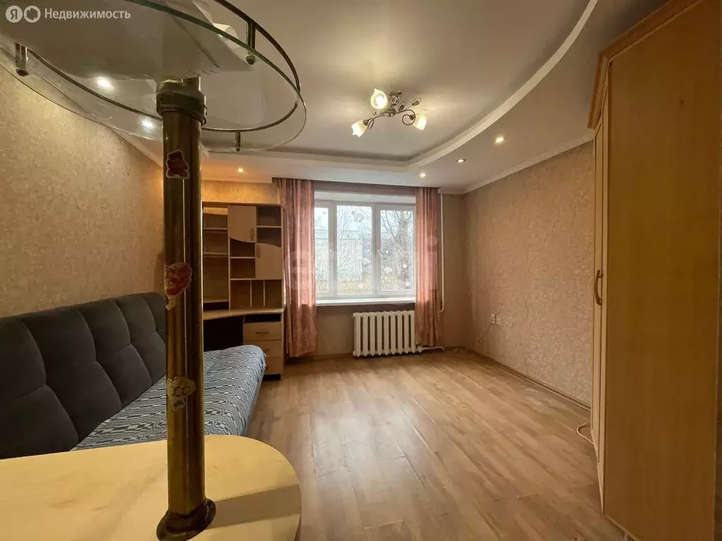 1-комнатная квартира: Миасс, проспект Октября, 10 (18 м) - Фото 1