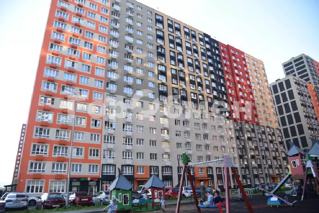 Продается 1-комнатная квартира - Фото 1