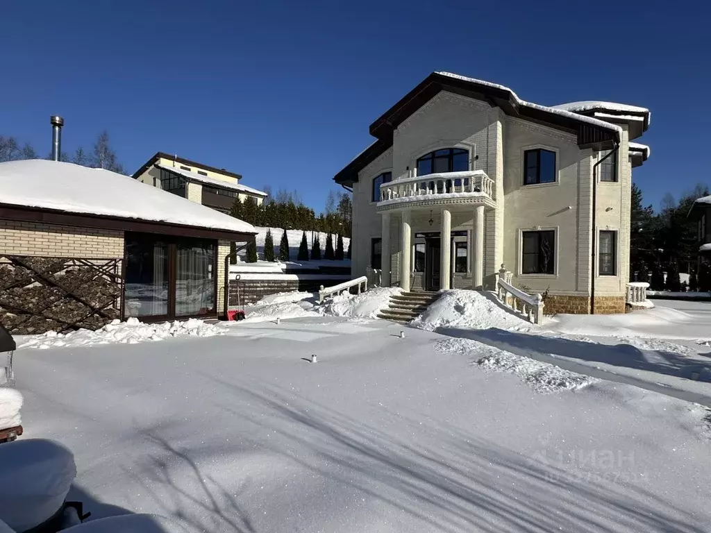 Дом в Ленинградская область, Всеволожский район, Бугровское городское ... - Фото 2