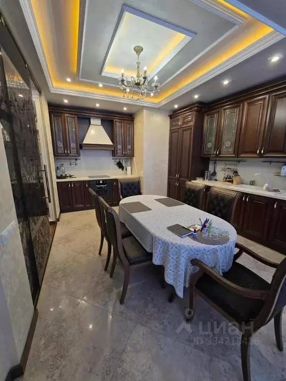 2-к кв. Татарстан, Казань ул. Сибгата Хакима, 17 (75.0 м) - Фото 1