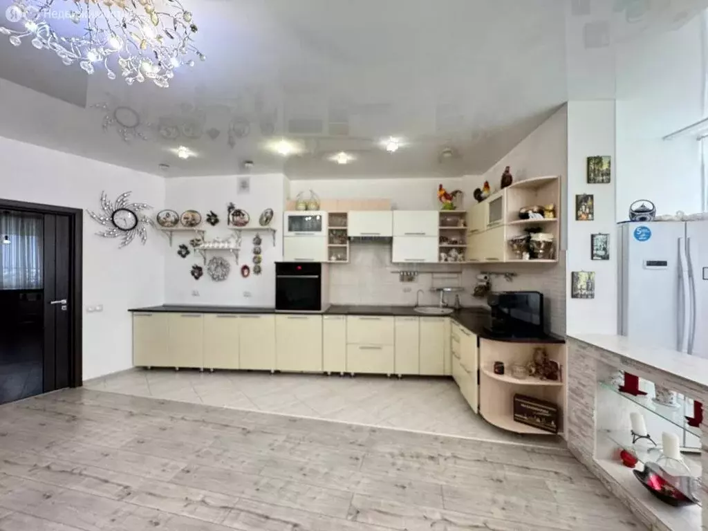 2-комнатная квартира: Ставрополь, Черниговская улица, 4/1 (71 м) - Фото 0