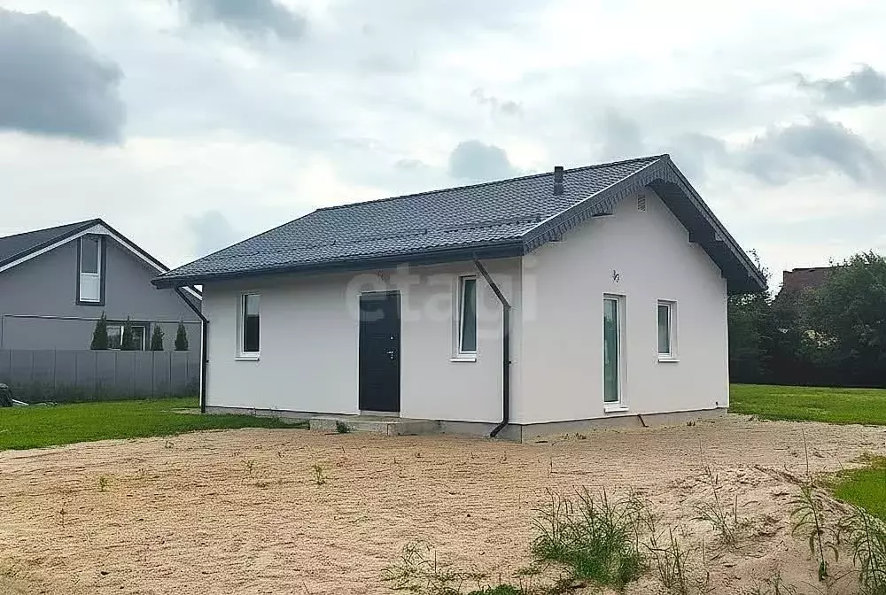 Дом в Калининградская область, Гурьевский муниципальный округ, пос. ... - Фото 1