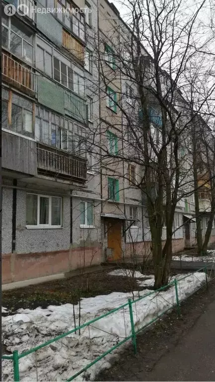 2-комнатная квартира: Сыктывкар, улица Старовского, 42 (44.5 м) - Фото 0