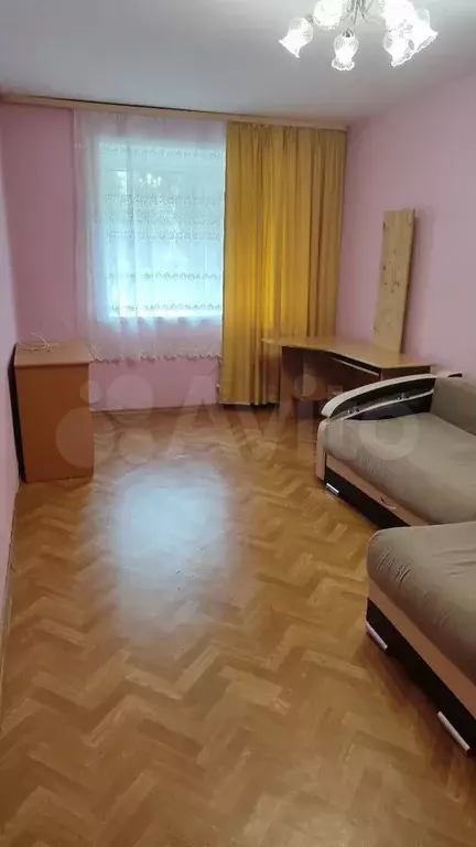 1-к. квартира, 40 м, 1/10 эт. - Фото 1
