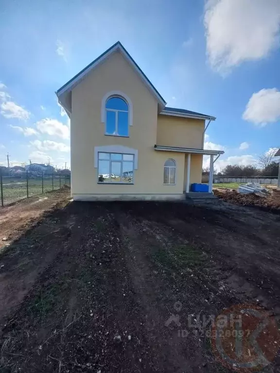 Дом в Крым, Раздольное пгт просп. 30-летия Победы, 45 (125 м) - Фото 1