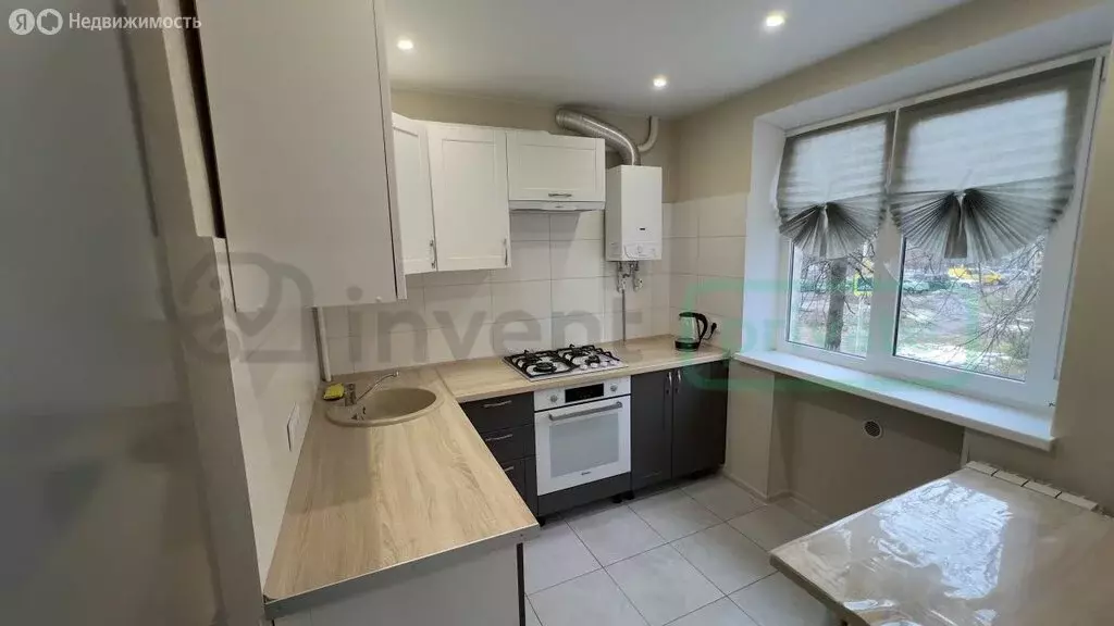 2-комнатная квартира: Калининград, Серпуховская улица, 9 (44.3 м) - Фото 1