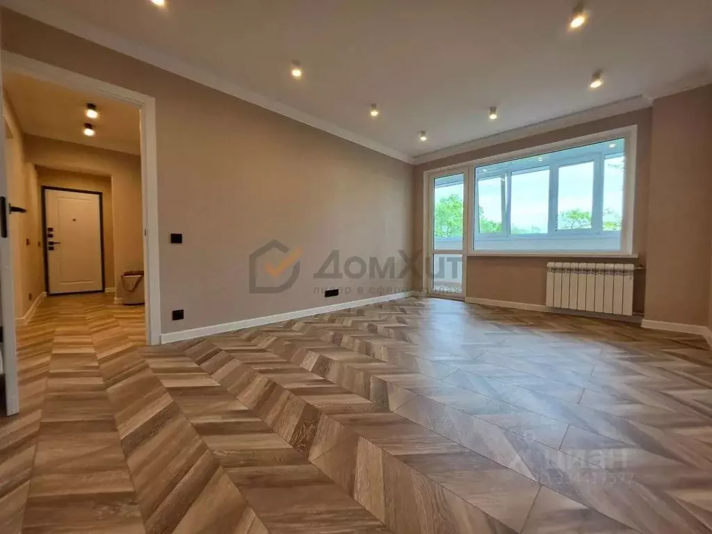 2-к кв. Севастополь просп. Октябрьской Революции, 41 (55.0 м) - Фото 2