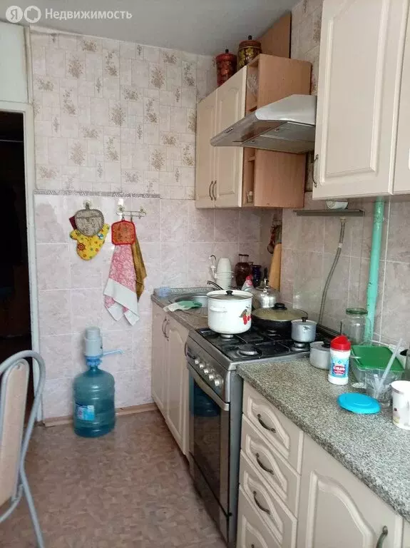 3-комнатная квартира: Нижний Новгород, улица Генерала Зимина, 16 (57.3 ... - Фото 2