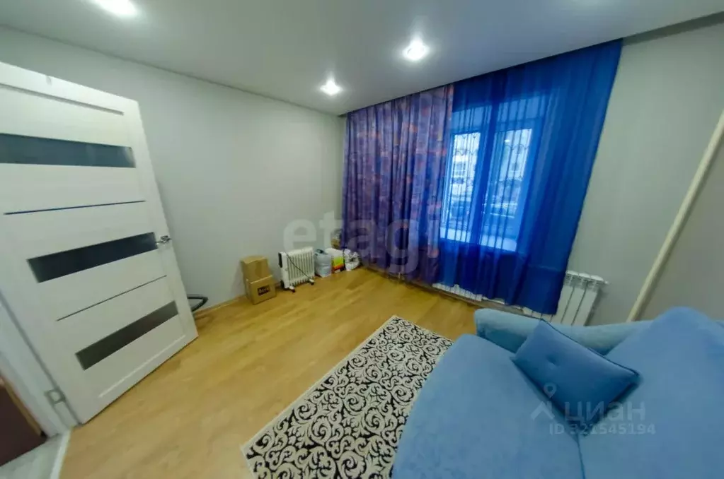 2-к кв. Курганская область, Шадринск ул. Володарского, 5 (46.5 м) - Фото 0