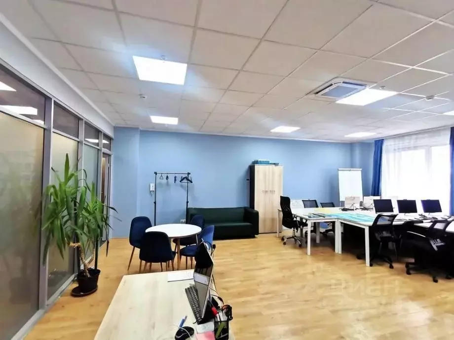 Офис в Санкт-Петербург Октябрьская наб., 10к1 (57 м) - Фото 2