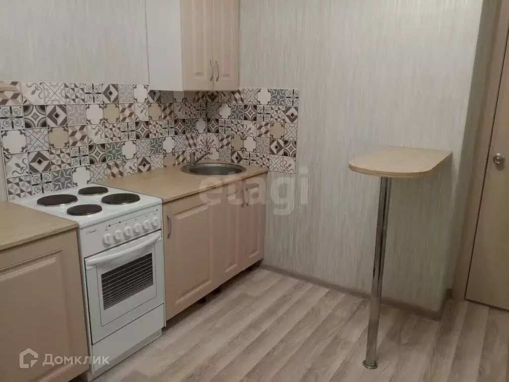 Продаётся 2-к квартира, 42 м - Фото 0
