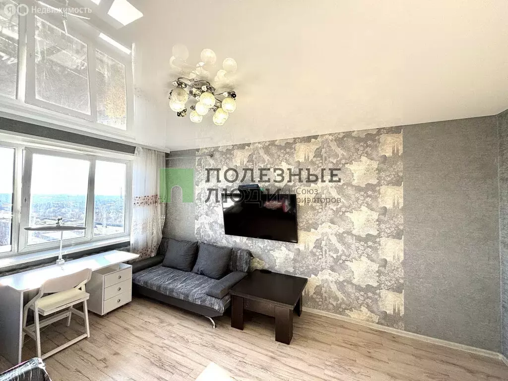 2-комнатная квартира: Ижевск, улица Ленина, 106 (50.2 м) - Фото 2