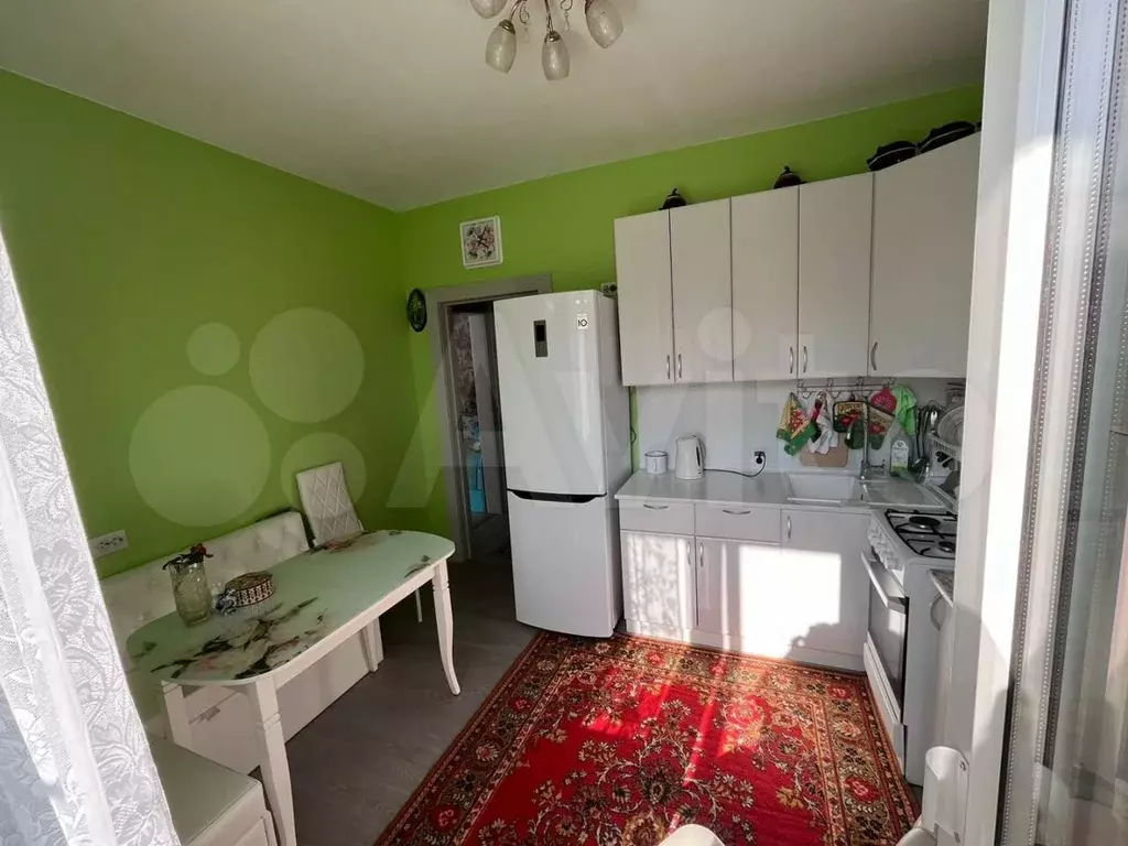 1-к. квартира, 40 м, 2/4 эт. - Фото 1