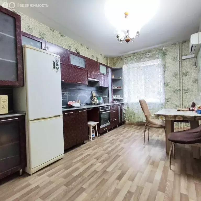 2-комнатная квартира: Волгоград, Песчанокопская улица, 13 (60.9 м) - Фото 1