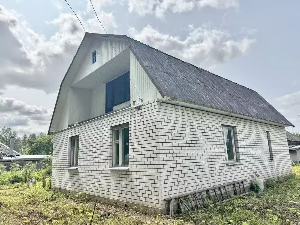 Дом в Смоленская область, Ярцево Сенная ул., 5 (104 м) - Фото 0