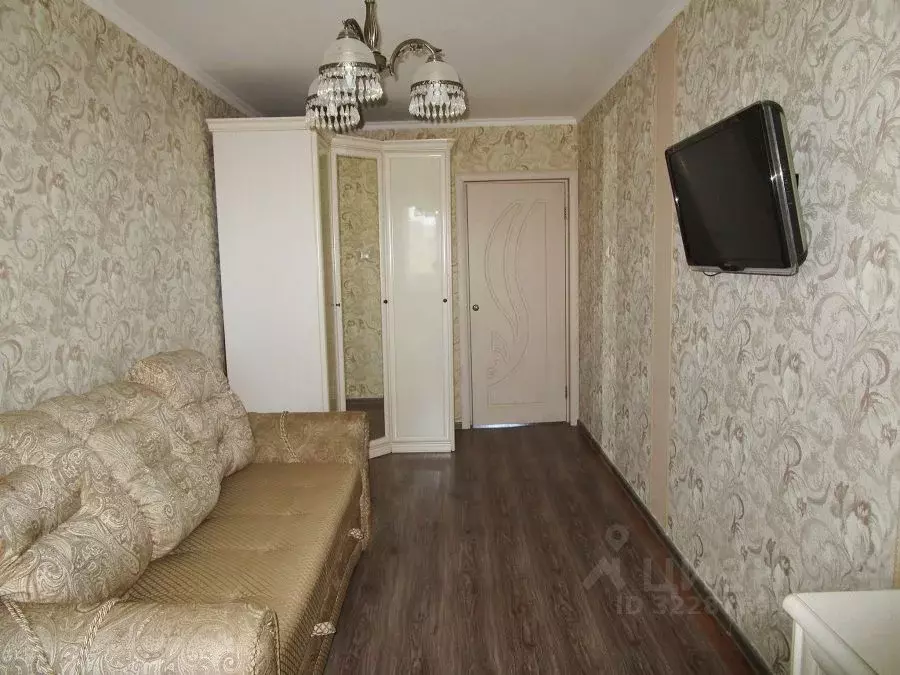 2-к кв. Омская область, Омск ул. Ватутина, 5 (53.0 м) - Фото 2