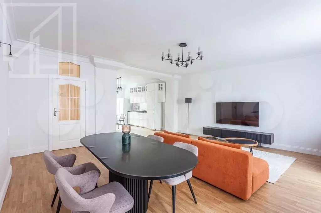 4-к. квартира, 130 м, 5/5 эт. - Фото 1