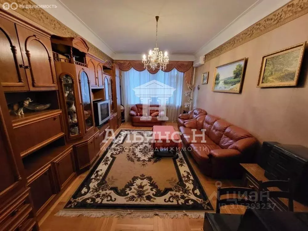 3-комнатная квартира: Азов, улица Пирогова, 10 (81 м) - Фото 0