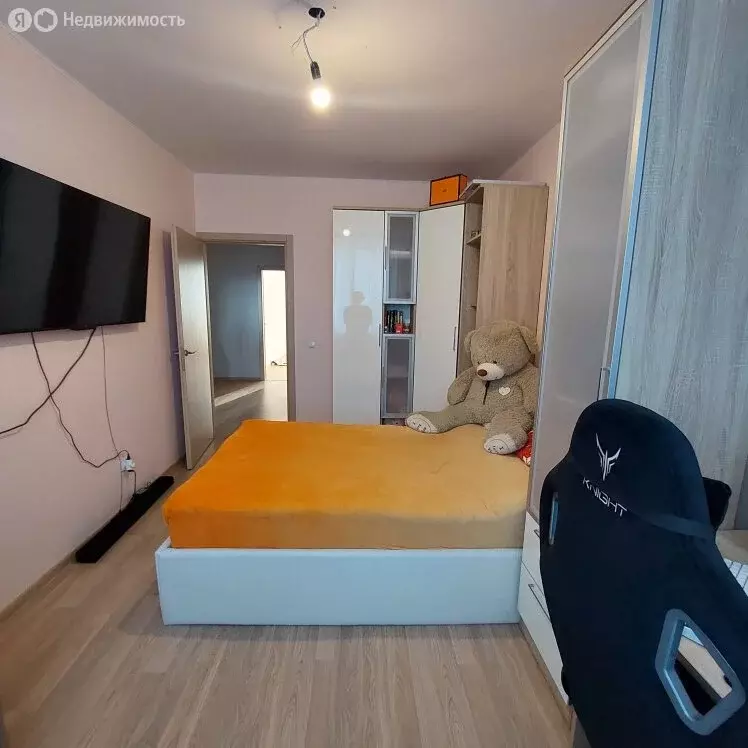 3-комнатная квартира: Екатеринбург, Дорожная улица, 18 (81.7 м) - Фото 2