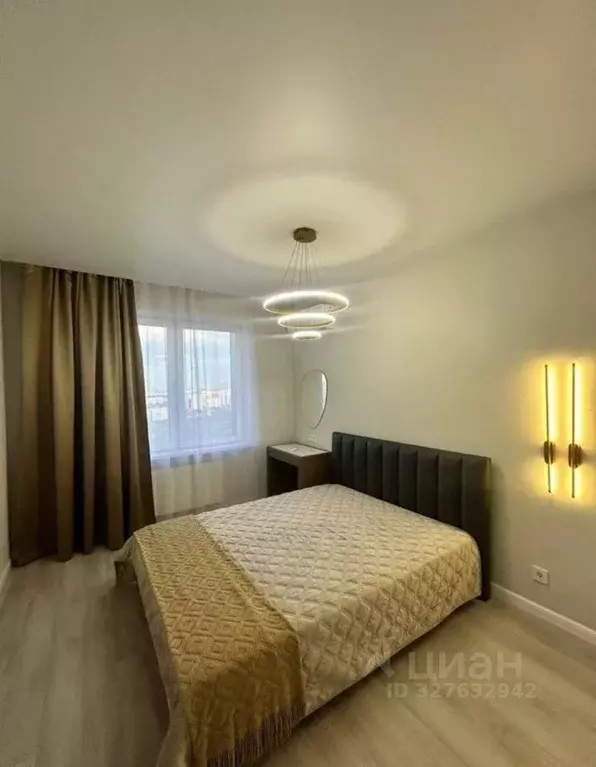 2-к кв. Красноярский край, Красноярск Свободный просп., 66М (37.7 м) - Фото 1